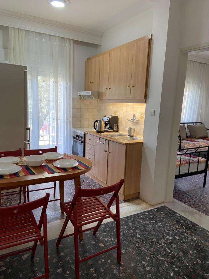 Stefani Apartment With A Sea View Terrace! เนอามูดาเนีย ภายนอก รูปภาพ